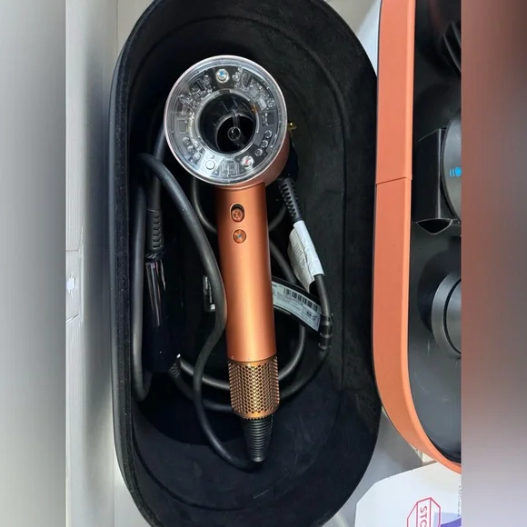 Dyson Supersonic Nural Hair Dryer Special Edition Amber Silk & Presentation Case - Picture 3 of 15